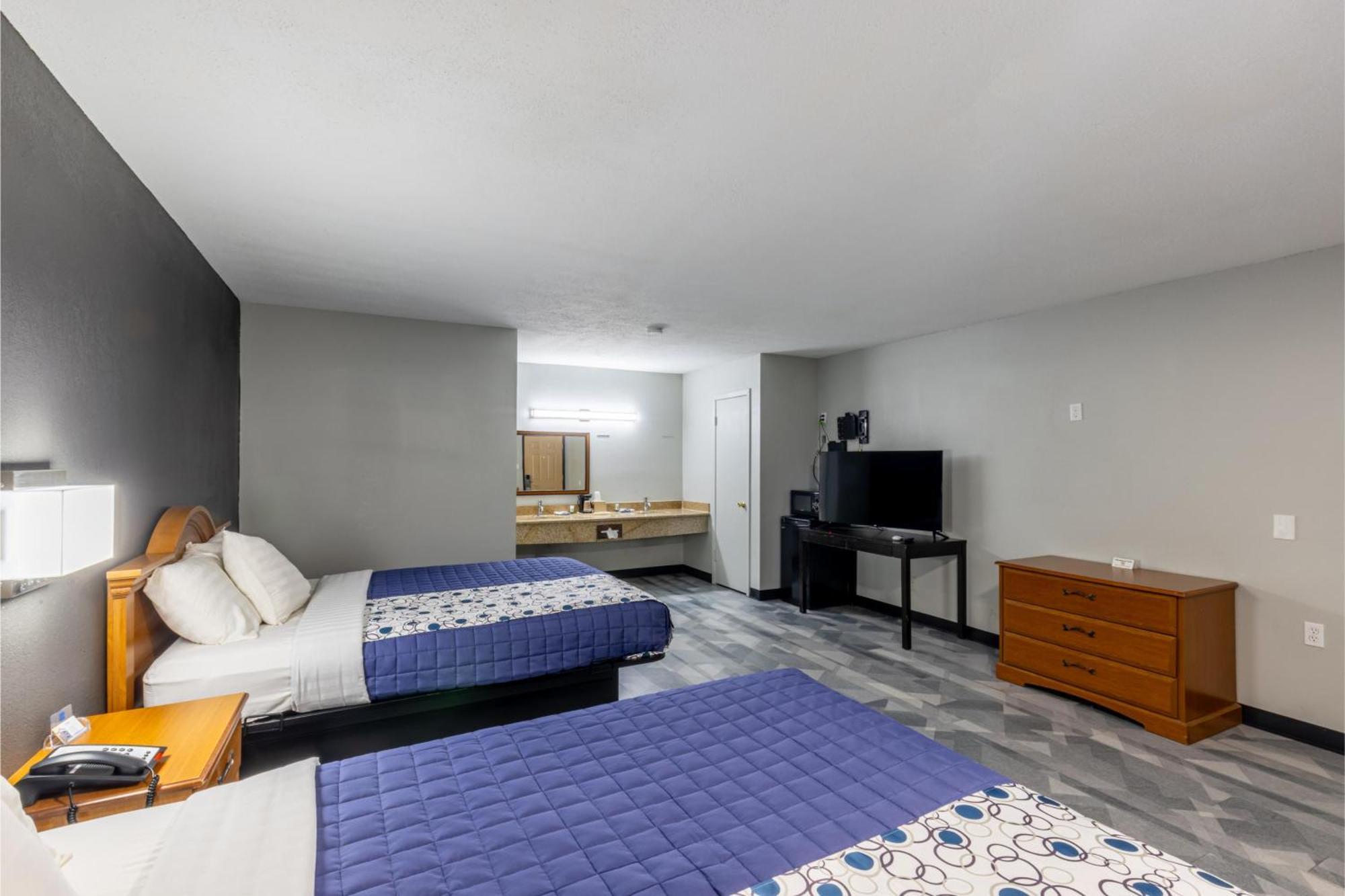 Freer Executive Inn And Studios Kültér fotó